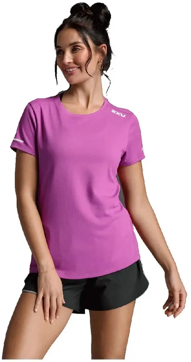 2xu Aero T-shirt Met Korte Mouwen Paars L Vrouw