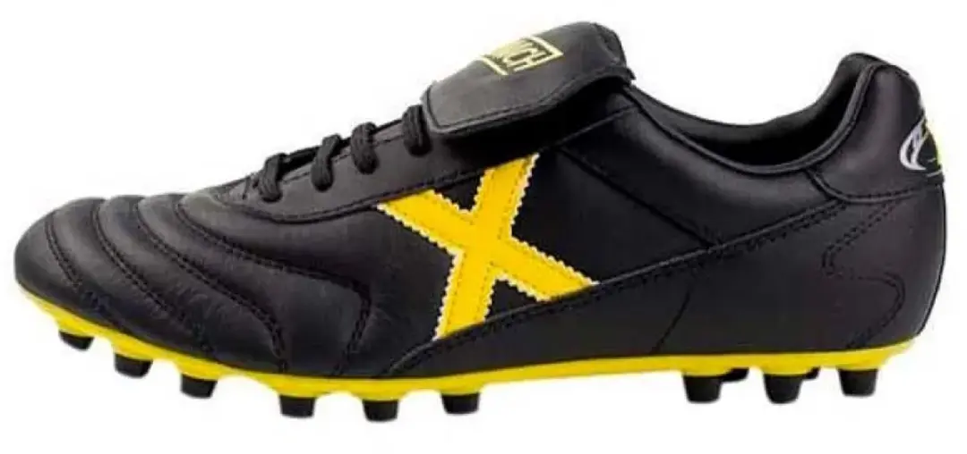 Munich Mundial U25 Voetbalschoenen Zwart EU 45 Man