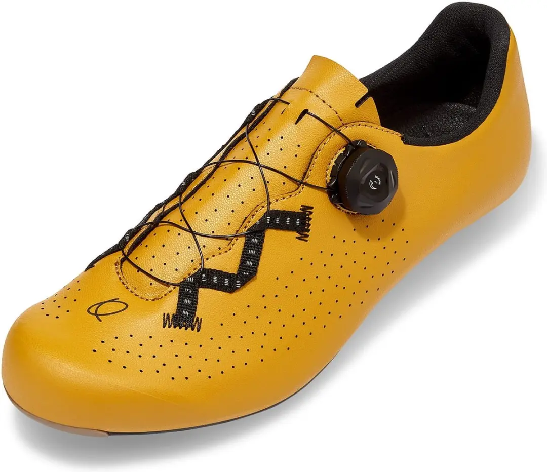 Quoc Escape Raceschoenen Geel EU 44 Man