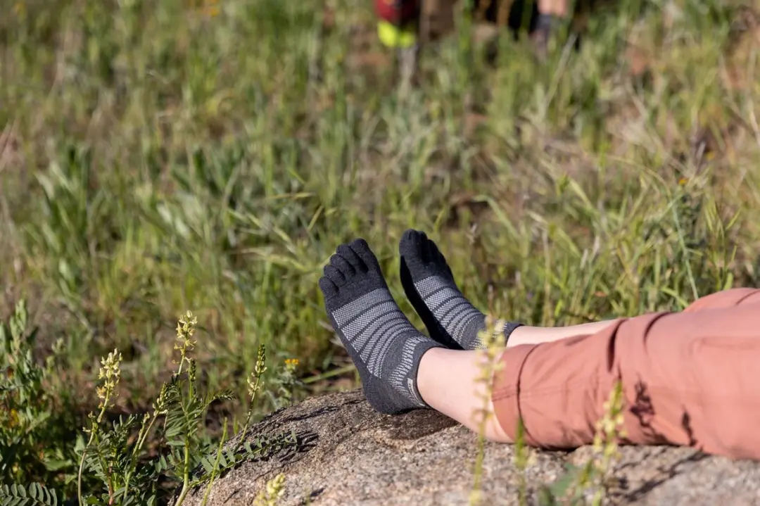 Injinji Outdoor Mini-Crew NuWool Sokken Grijs - afbeelding 3 van 6