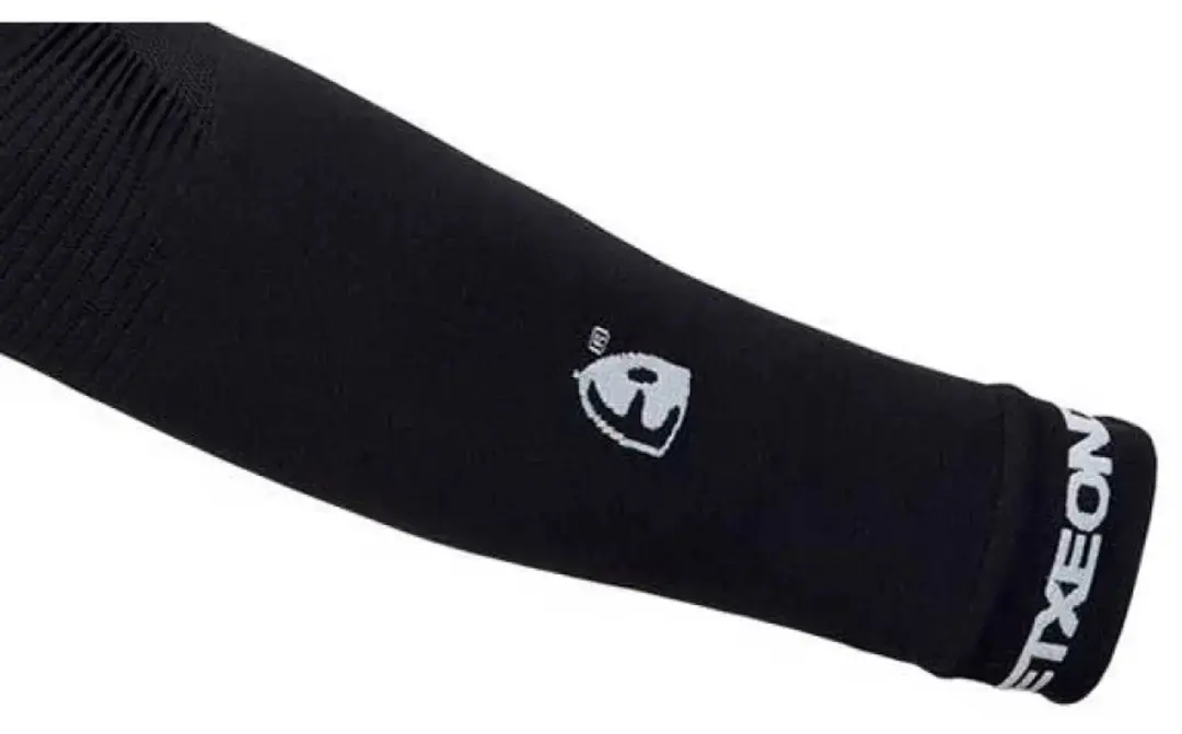 Etxeondo Goxo armstukken zwart S/M - afbeelding 2 van 3