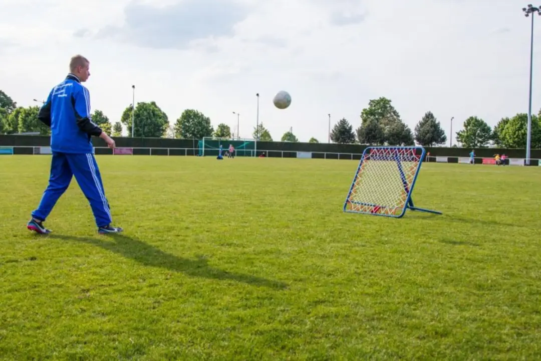 PowerShot Tchoukbal Rebound Net TA087F - 100x100cm - afbeelding 5 van 6