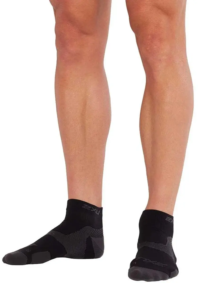 2XU Vectr Lightcushion Enkelsokken - Zwart - afbeelding 3 van 3