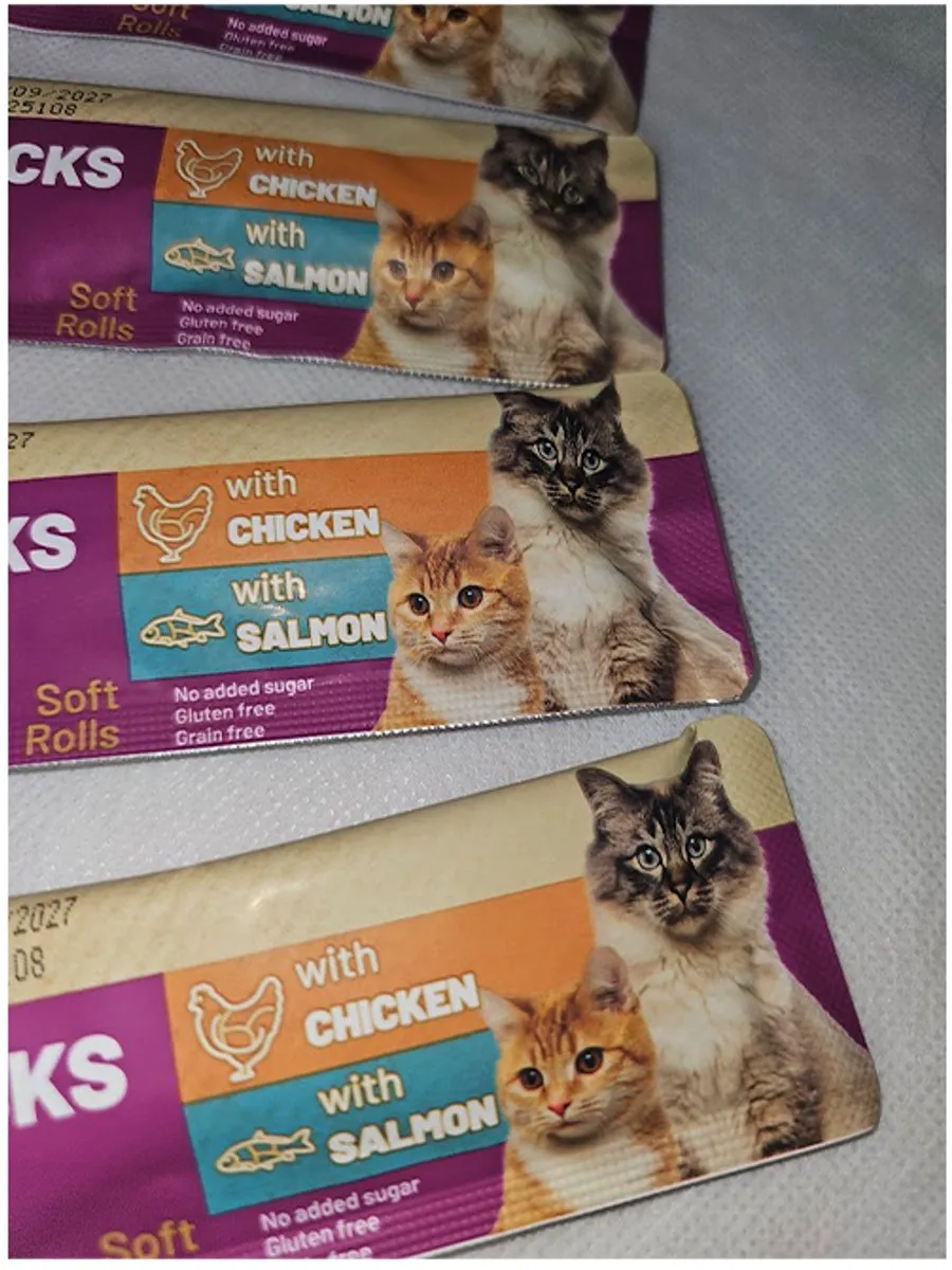 Flamingo Chew'n Snacks Kip & Zalm Kattenbrokjes - 100g (10x10g)