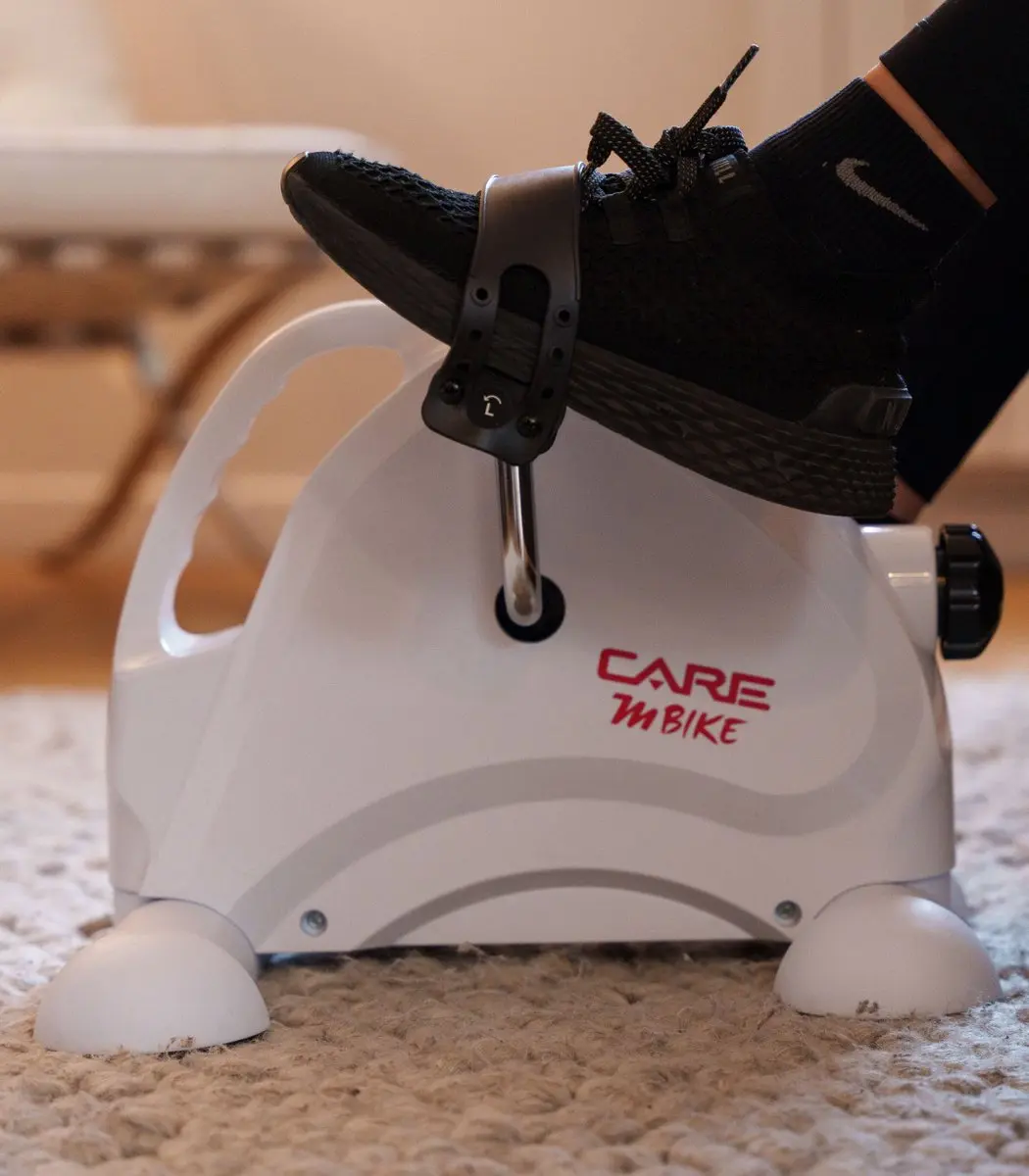 Care Fitness M-Bike Mini Fietstrainer - Zwart - afbeelding 2 van 6