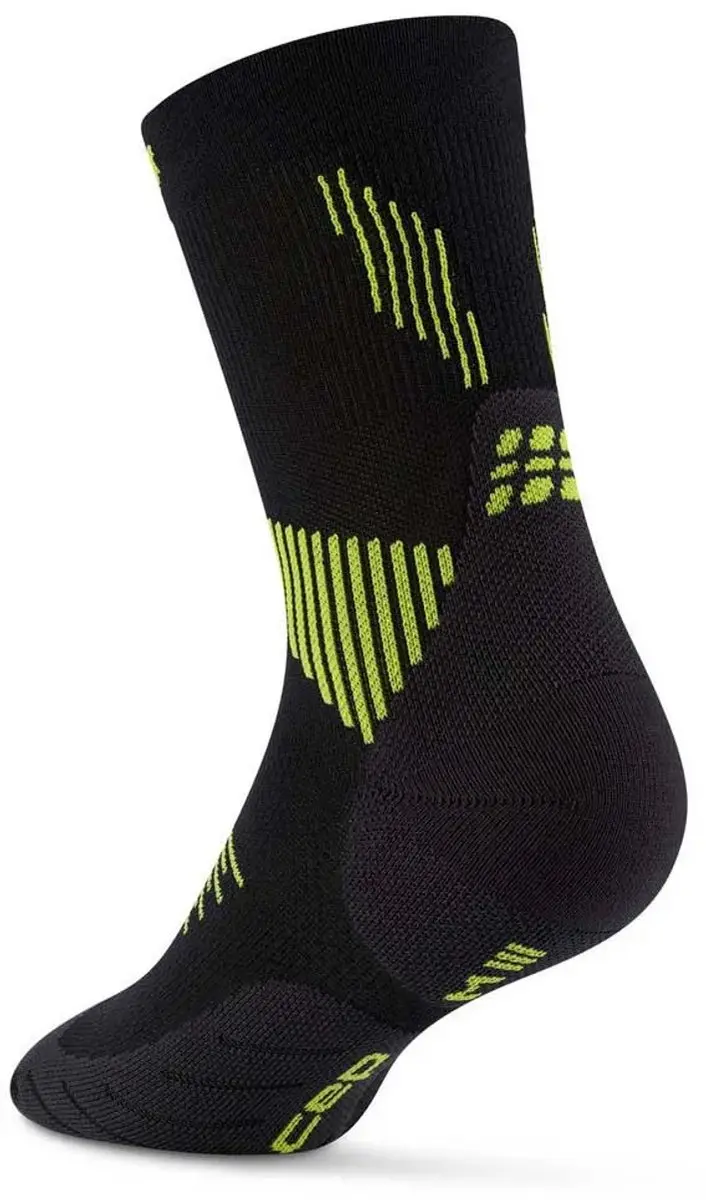 CEP Run Mid-Cut Compressiesokken - Zwart/Groen - afbeelding 2 van 5