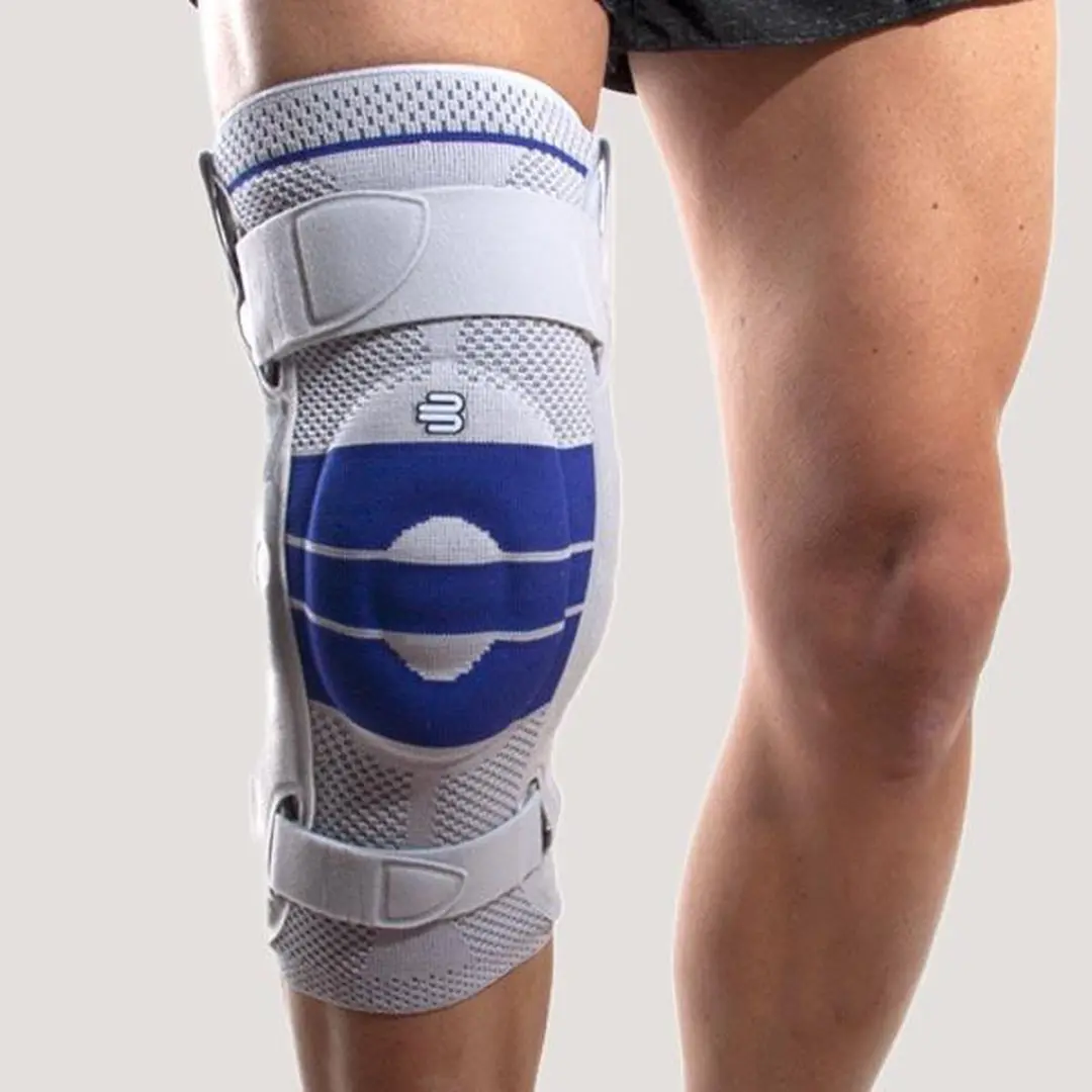 Bauerfeind GenuTrain S Kniebrace - met Scharnieren - Kniebandage - Knie Support - Maat 5 - Links - Zwart - afbeelding 6 van 6