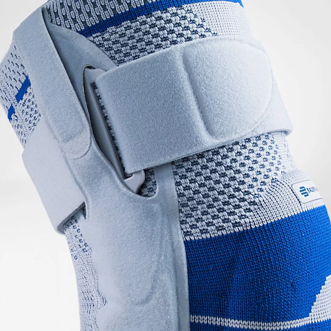 Bauerfeind GenuTrain S Kniebrace - met Scharnieren - Kniebandage - Knie Support - Maat 5 - Links - Zwart - afbeelding 4 van 6