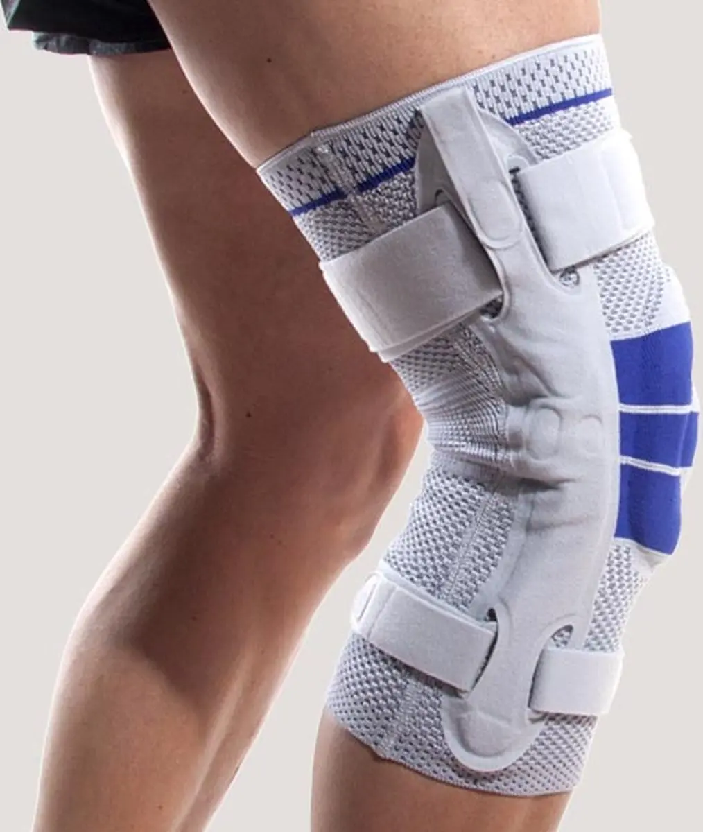 Bauerfeind GenuTrain S Kniebrace - met Scharnieren - Kniebandage - Knie Support - Maat 5 - Links - Zwart - afbeelding 5 van 6