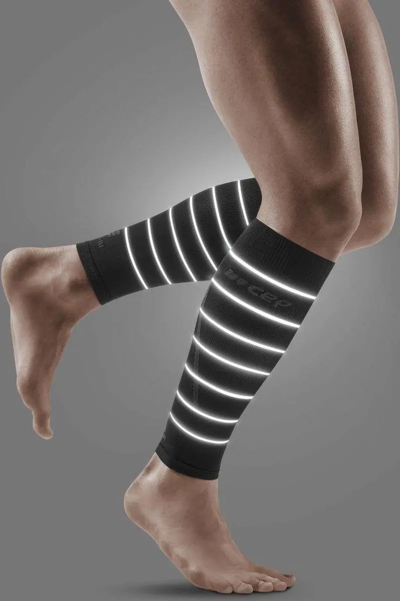 CEP Reflective Kuitcompressiesleeves Dames - Zwart - afbeelding 2 van 3