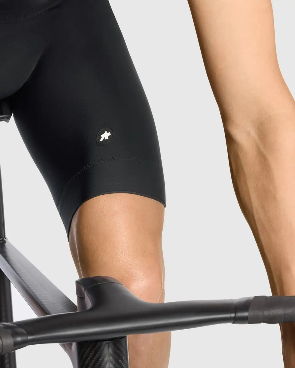 Assos R 2/3 Bib Shorts S11 - Black Series - afbeelding 3 van 6
