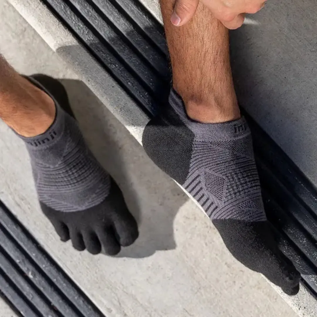 Injinji Run Lightweight No-Show Teensokken - Noir - afbeelding 2 van 6