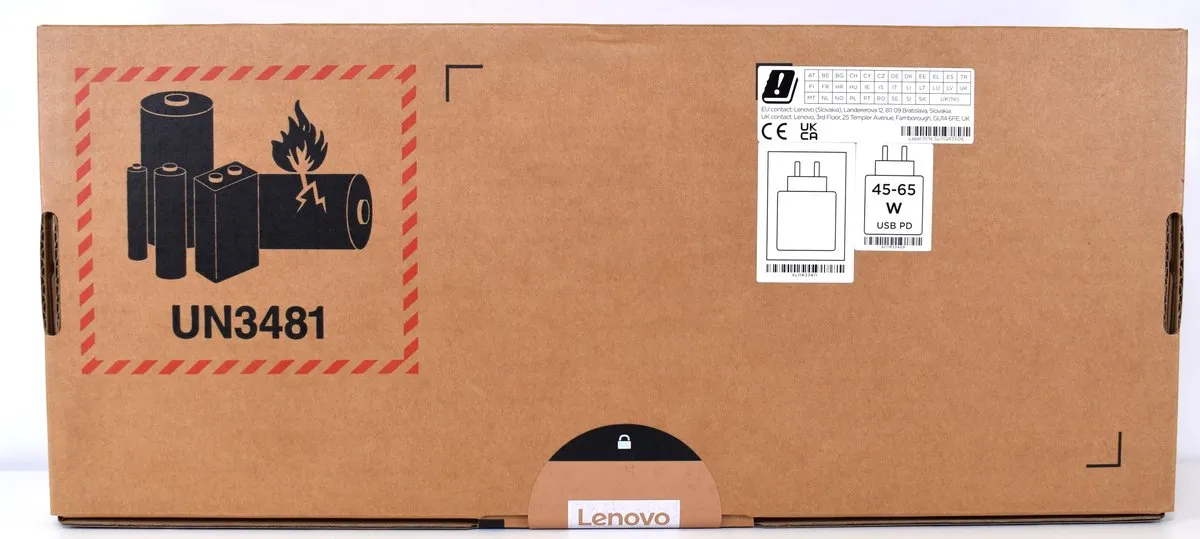 Lenovo Legion Go S 8ARP1 Handheld Gaming Console 512GB - Glacier White