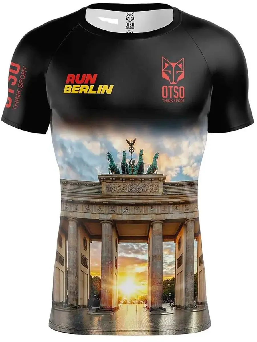 Otso Run Berlin T-shirt Met Korte Mouwen Zwart M Man