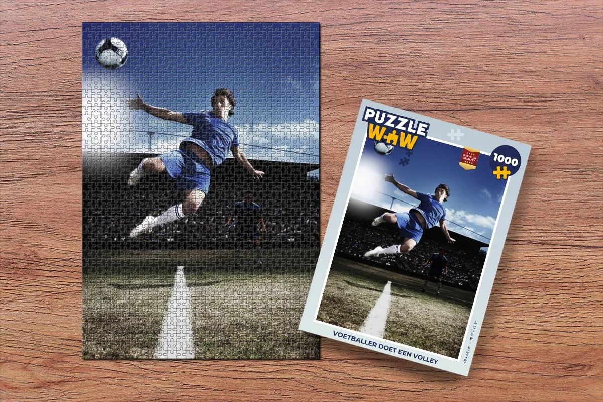 PuzzleWow Voetballer doet een volley Legpuzzel 1000 Stuks - Multicolor