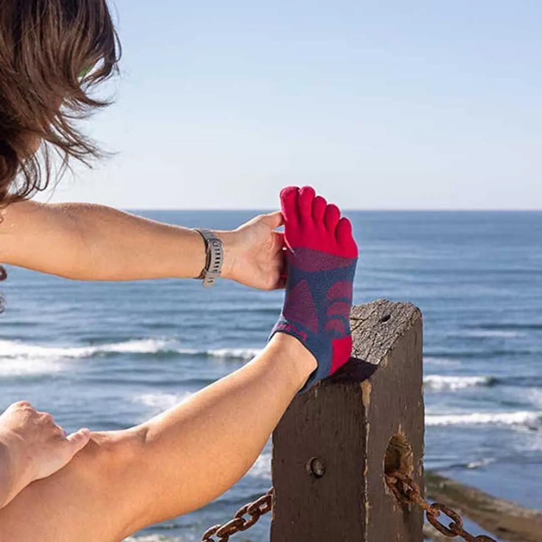 Injinji Ultra Run No-Show Dames Sokken - Berry Rood - afbeelding 4 van 5