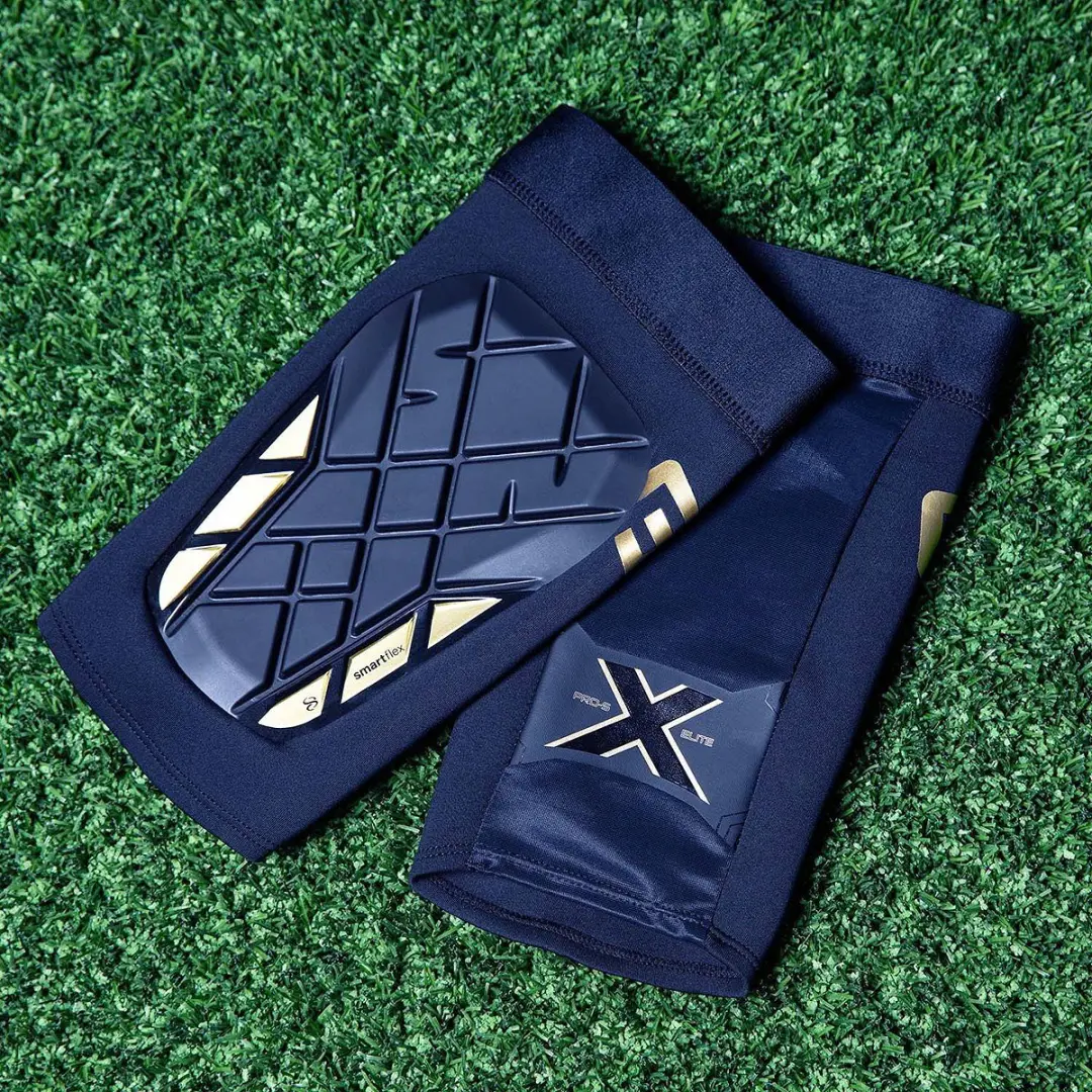 G-Form Pro-S Elite X Scheenbeschermer - Zwart - S - afbeelding 4 van 6