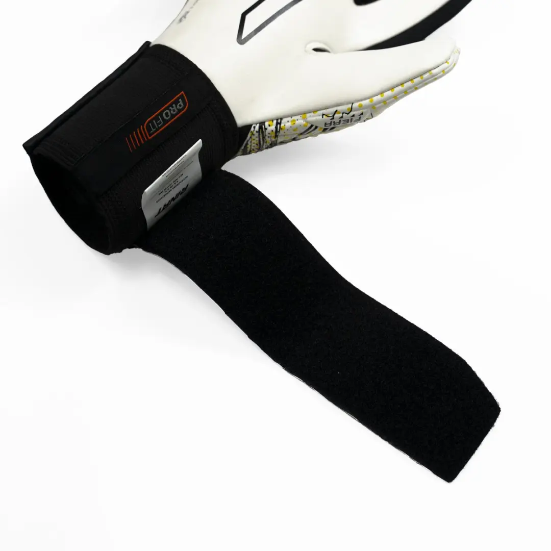 Rinat Fiera Kinder Keepershandschoenen - Maat 6 - afbeelding 3 van 6
