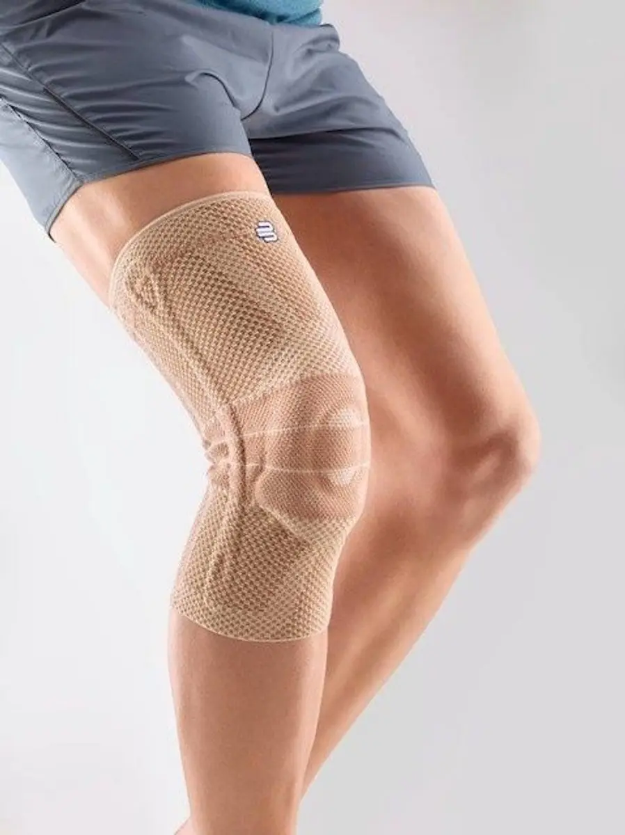 Bauerfeind GenuTrain Kniebrace
