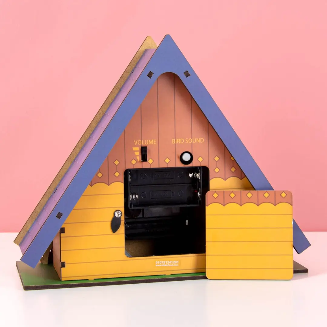 Kikkerland Cuckoo Clock Tafelklok CL66 - afbeelding 4 van 4