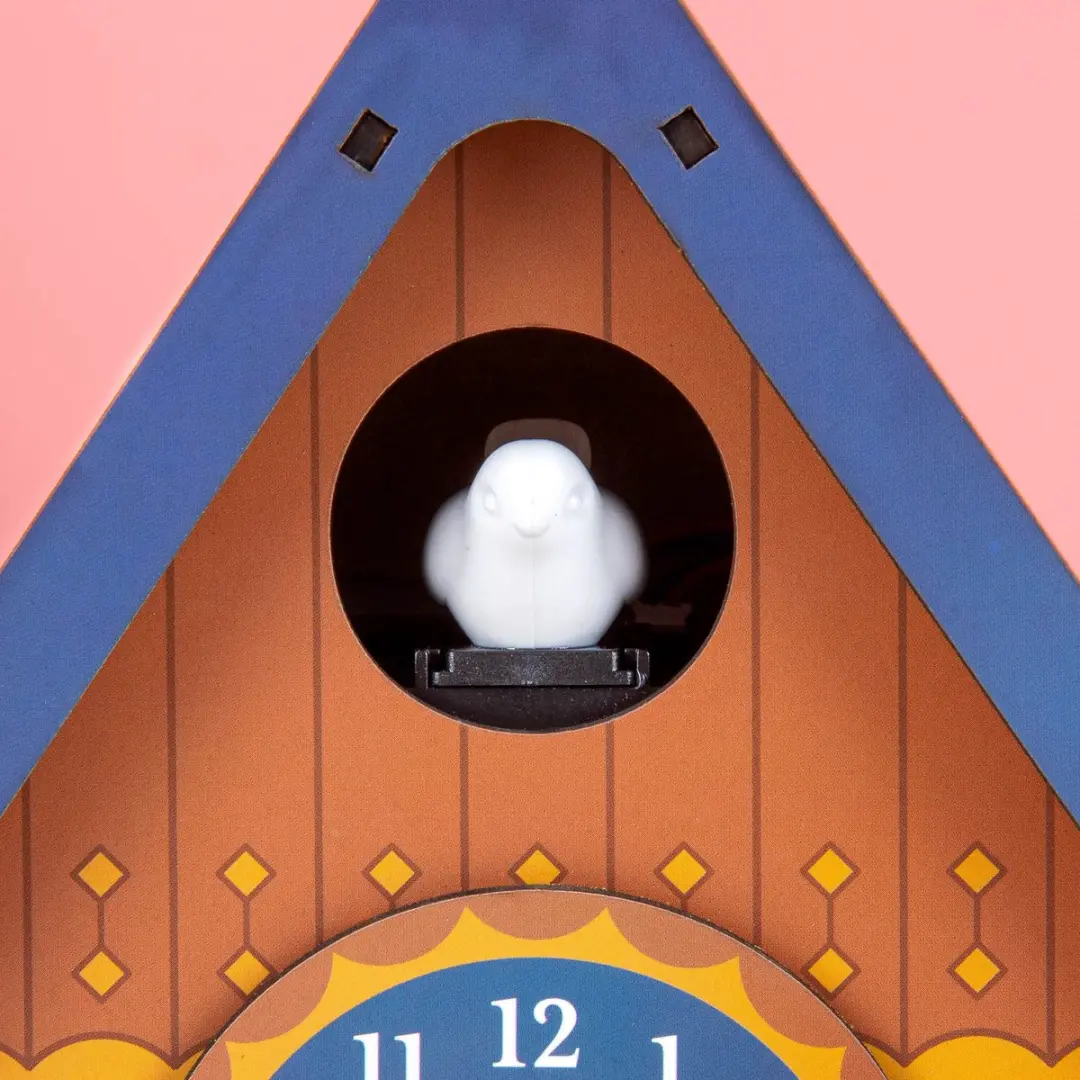 Kikkerland Cuckoo Clock Tafelklok CL66 - afbeelding 3 van 4