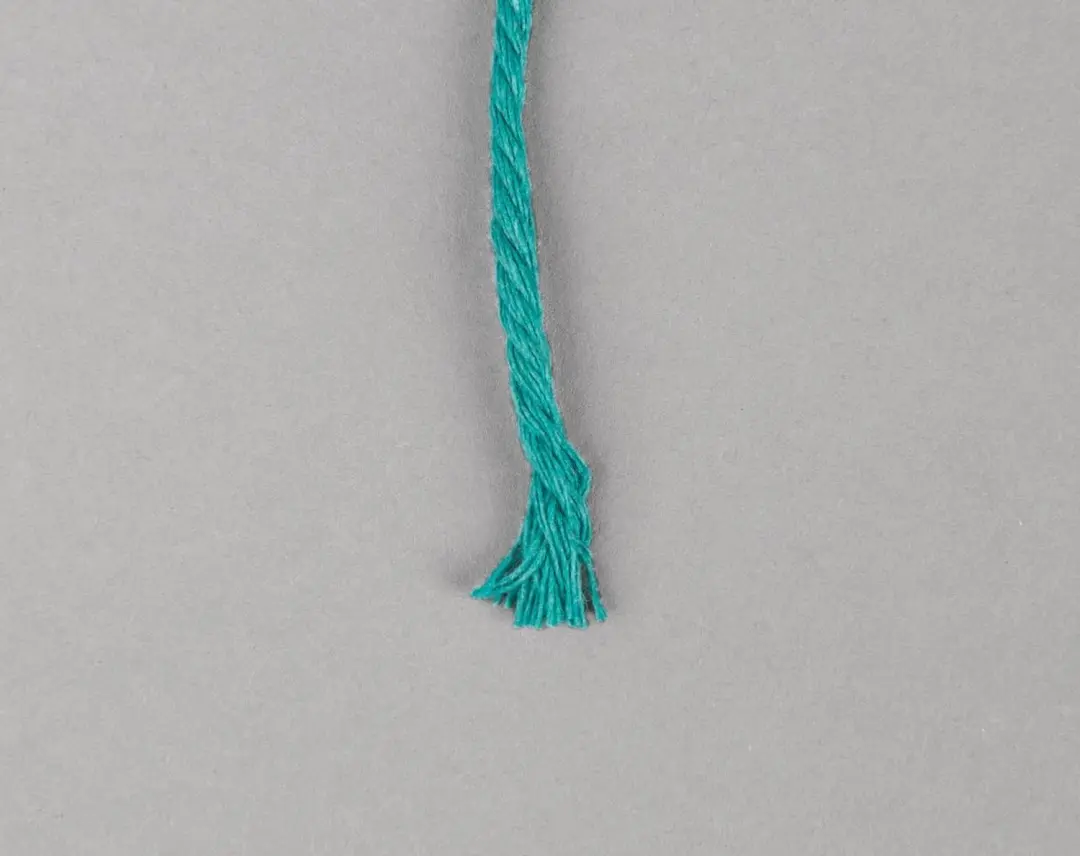 Rayher Macramé Garen Petrol 3mm - 70m Rol - afbeelding 2 van 4