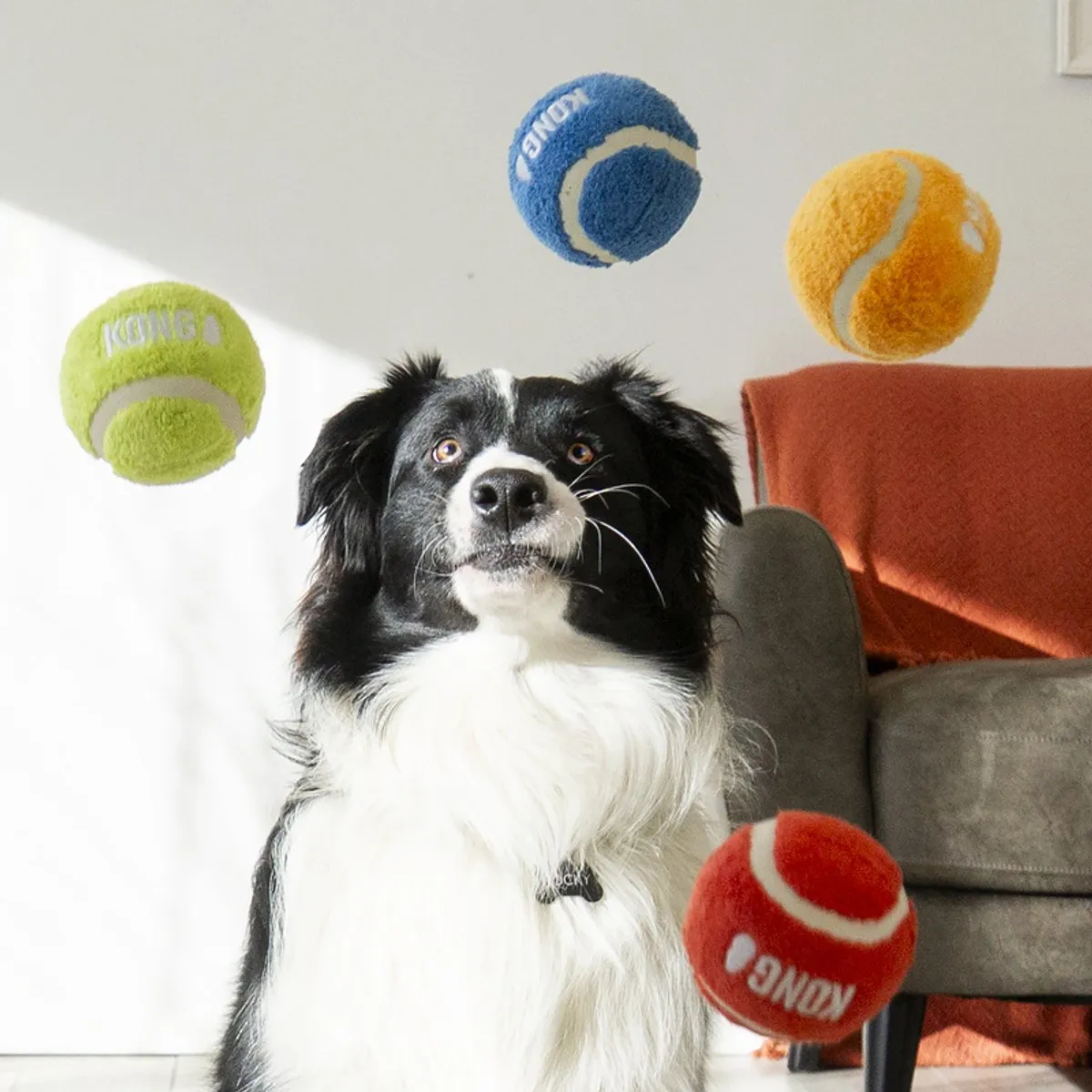 KONG Sport Softies Balls Hondenspeelgoed - Assorti 3 Stuks