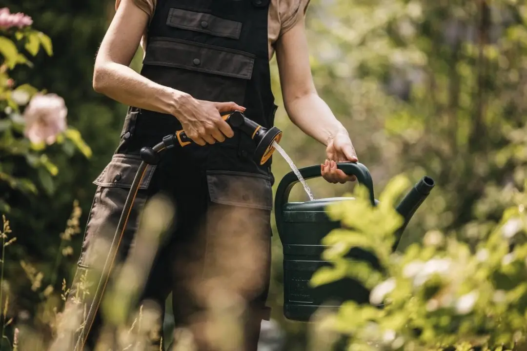Fiskars Spuitpistool Multi - 5 Sproeistanden - Zwart/Oranje - afbeelding 6 van 6