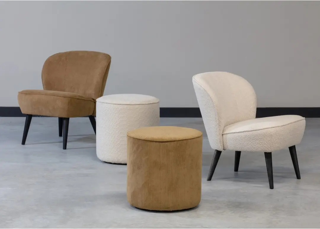 WOOOD Sara Poef Bouclé - Crème - Ø46cm - afbeelding 3 van 4