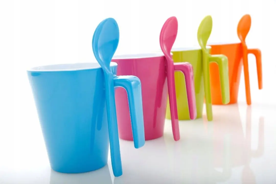 Merkloos Melamine Mok met Lepel