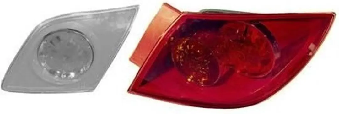 Achterlichtglas buiten r Mazda 3 (bk). Model: 2003-10