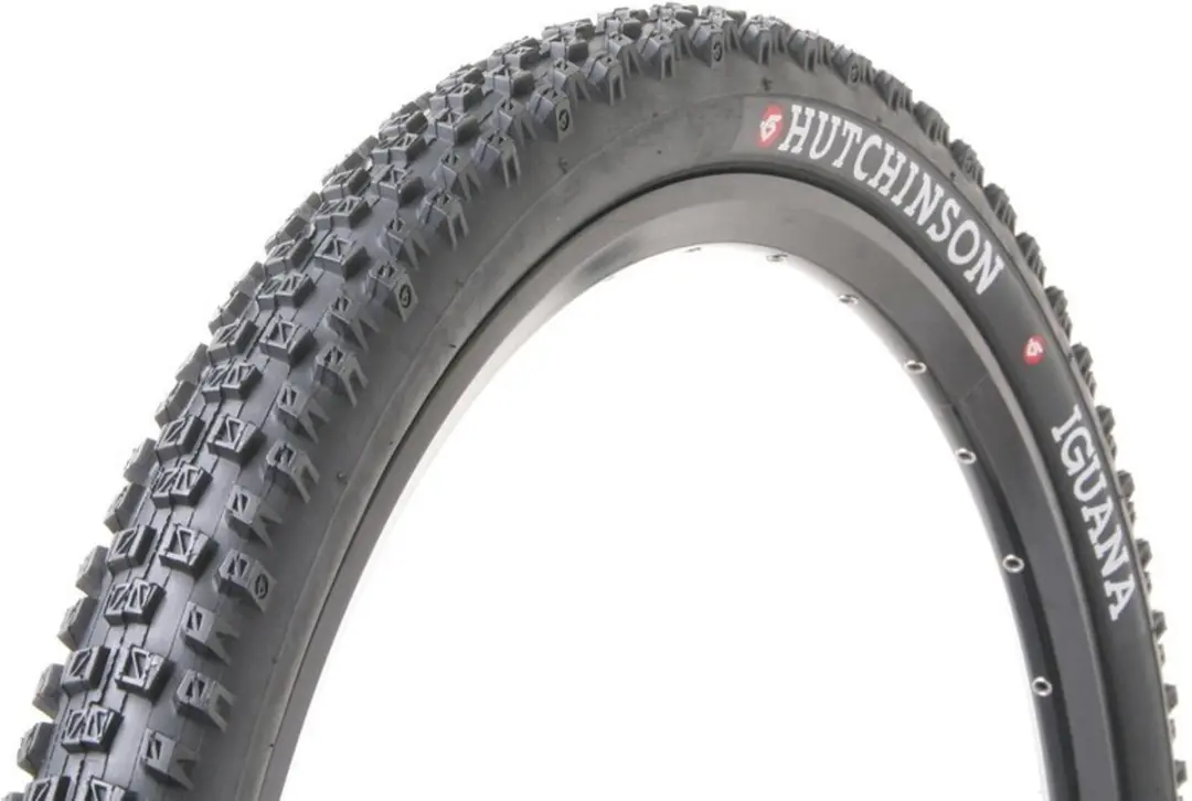 Hutchinson Iguana XC AT Fietsband 26" zwart Bandenmaat 51-559