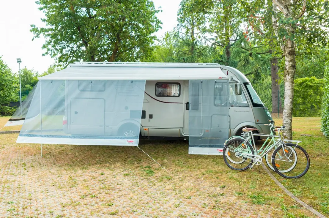 Fiamma Sun View XL 100 schaduwdoek voorkant luifel