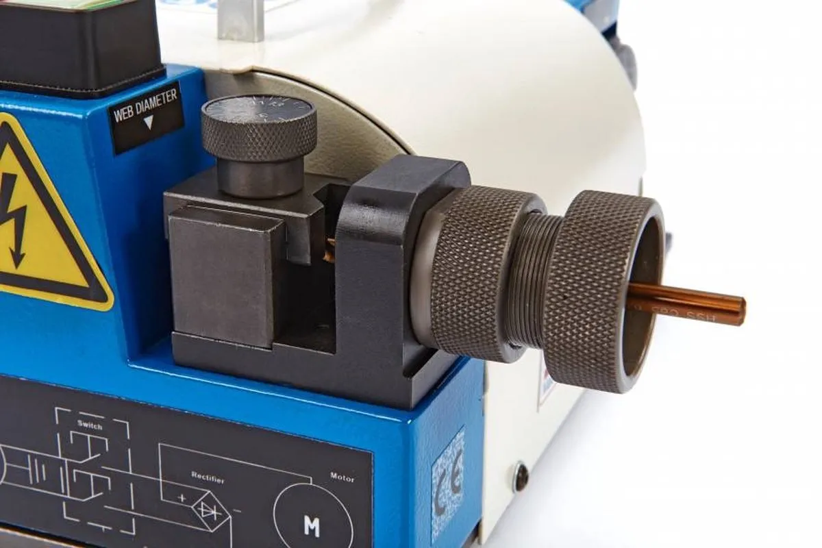 HBM H218181 Borenslijpmachine - Metaal