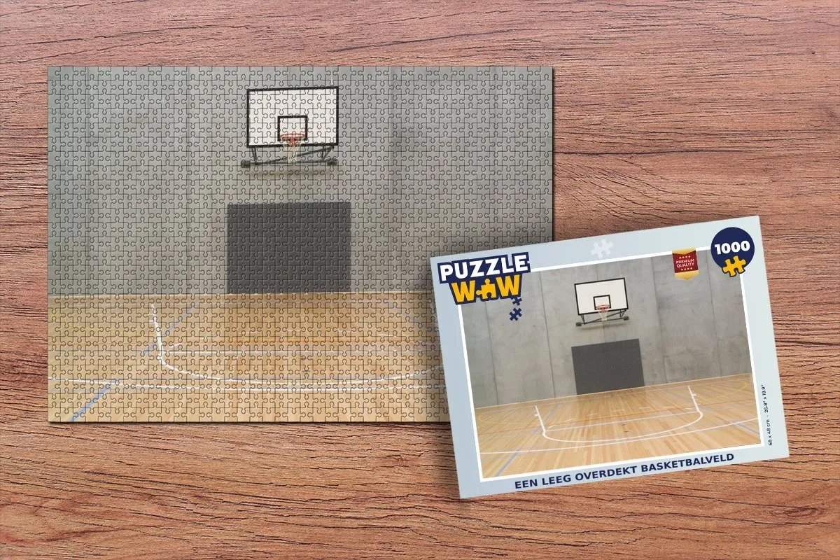 PuzzleWow Legpuzzel Een leeg overdekt basketbalveld 1000 Stuks - Multicolor
