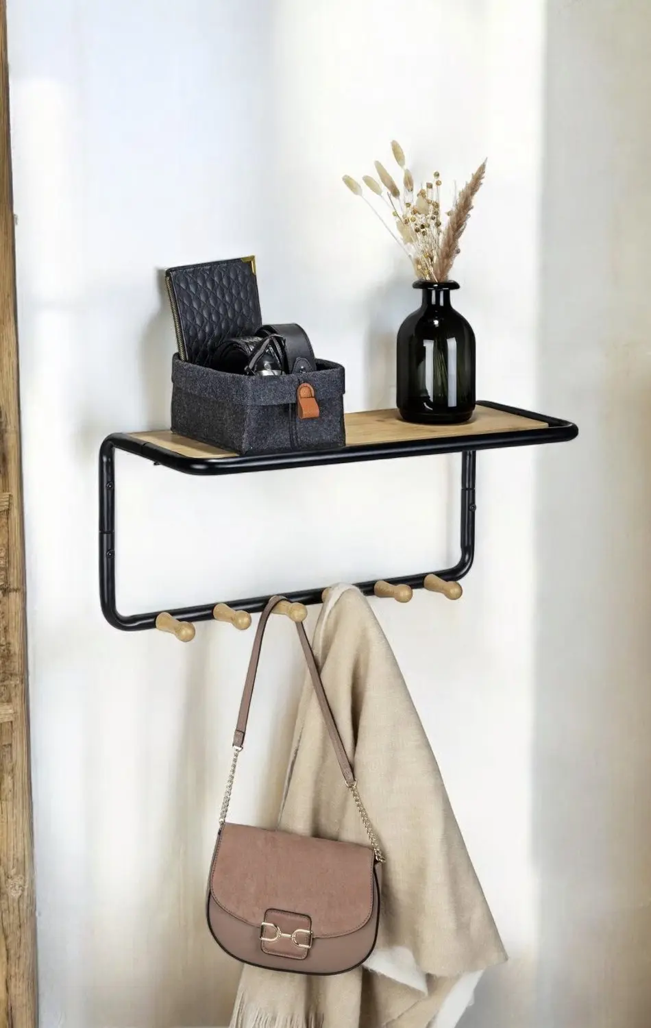 WENKO - Wandplank met bamboe haakjes Loft, 58 x 26 x 26 cm - afbeelding 2 van 6