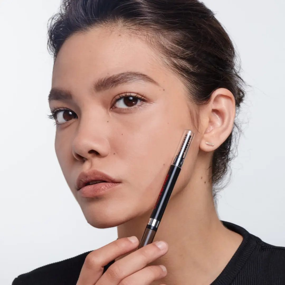 L'Oréal Infaillible Brows 24H Wenkbrauwpotlood - 1.0 Ebony - afbeelding 3 van 6