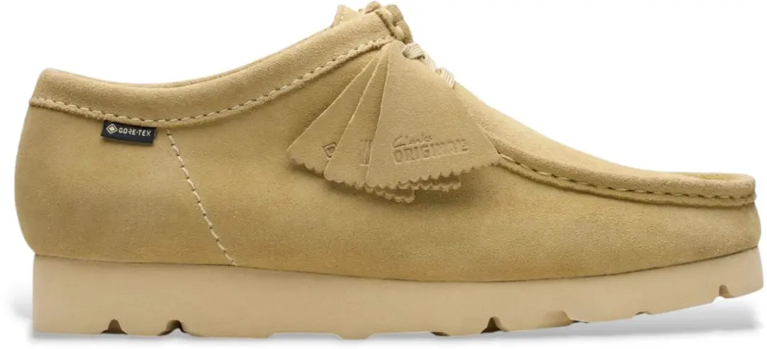 Clarks Wallabee Gore-Tex beige leren schoenen