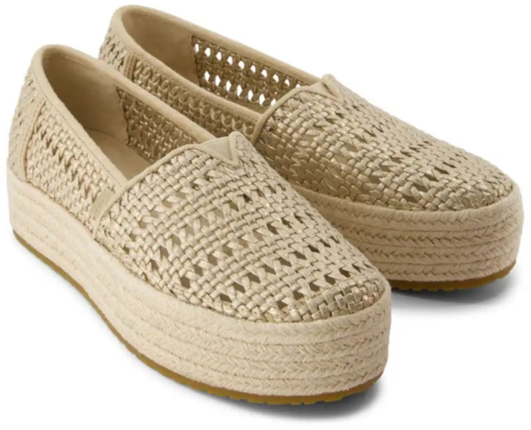Toms