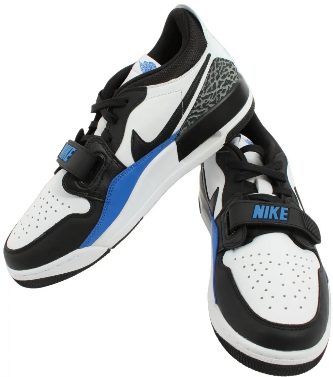 Nike sneakers maat eur 45