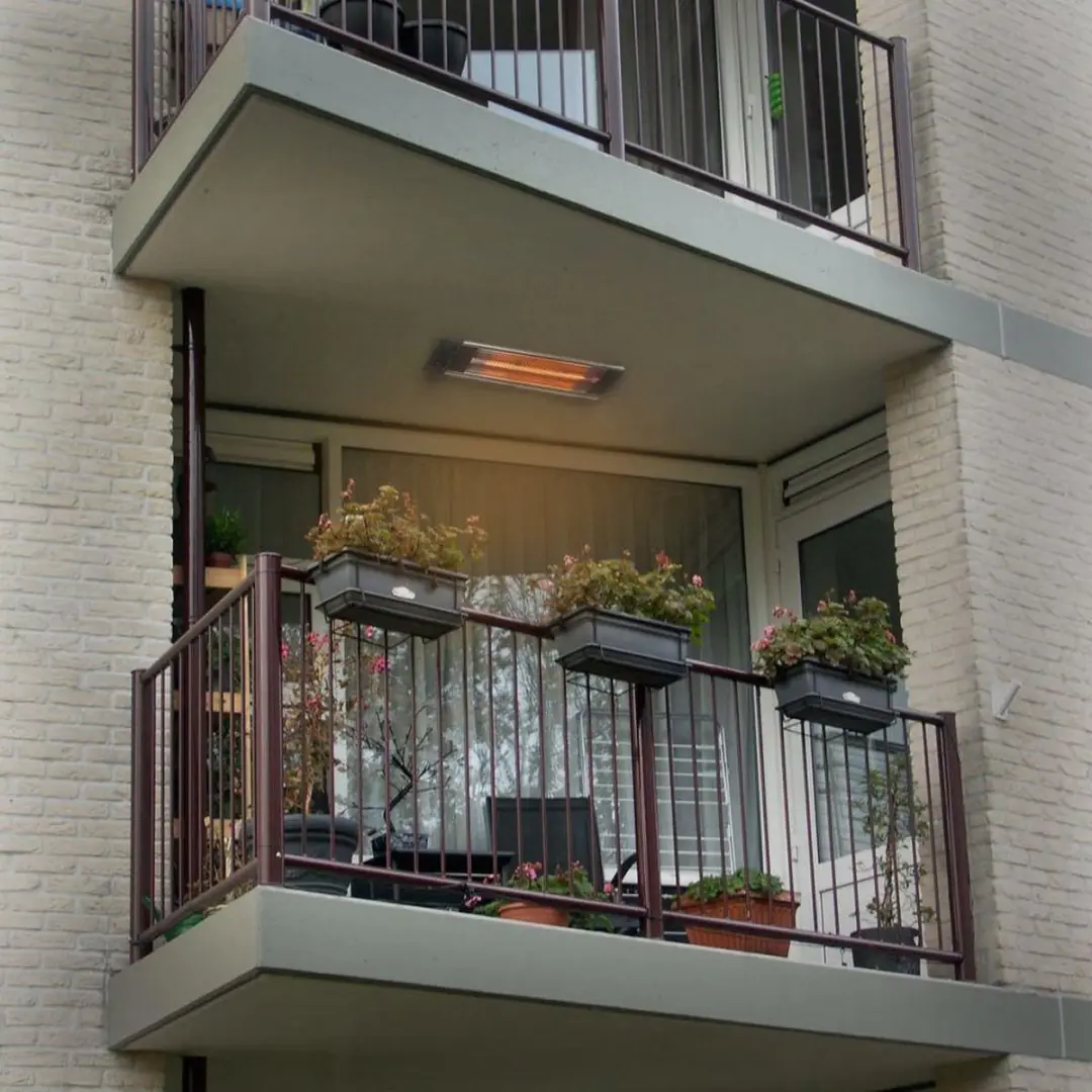 Eurom TH1800R Infrarood Terrasverwarmer 1800W - Zwart - afbeelding 3 van 6