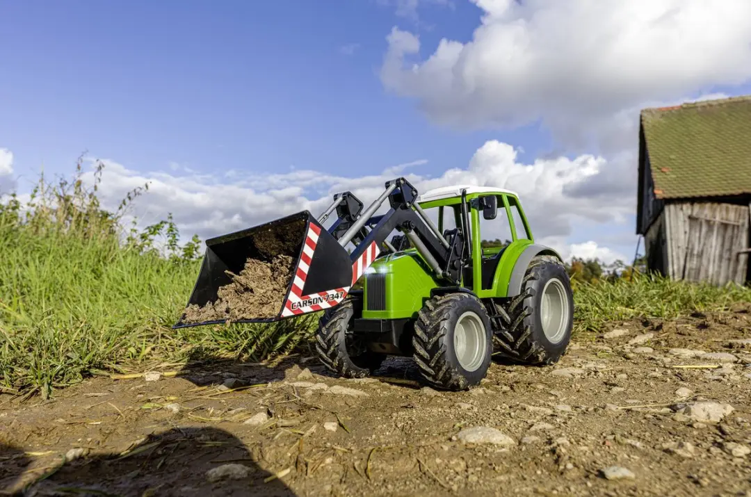 Carson 907347 RC Tractor met Voorlader 1:16 - Groen - afbeelding 4 van 6