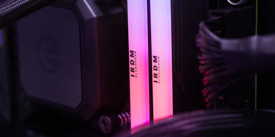 Goodram IRDM RGB IRG-60D5L30S/32GDC DDR5 RAM - Zwart - afbeelding 2 van 6