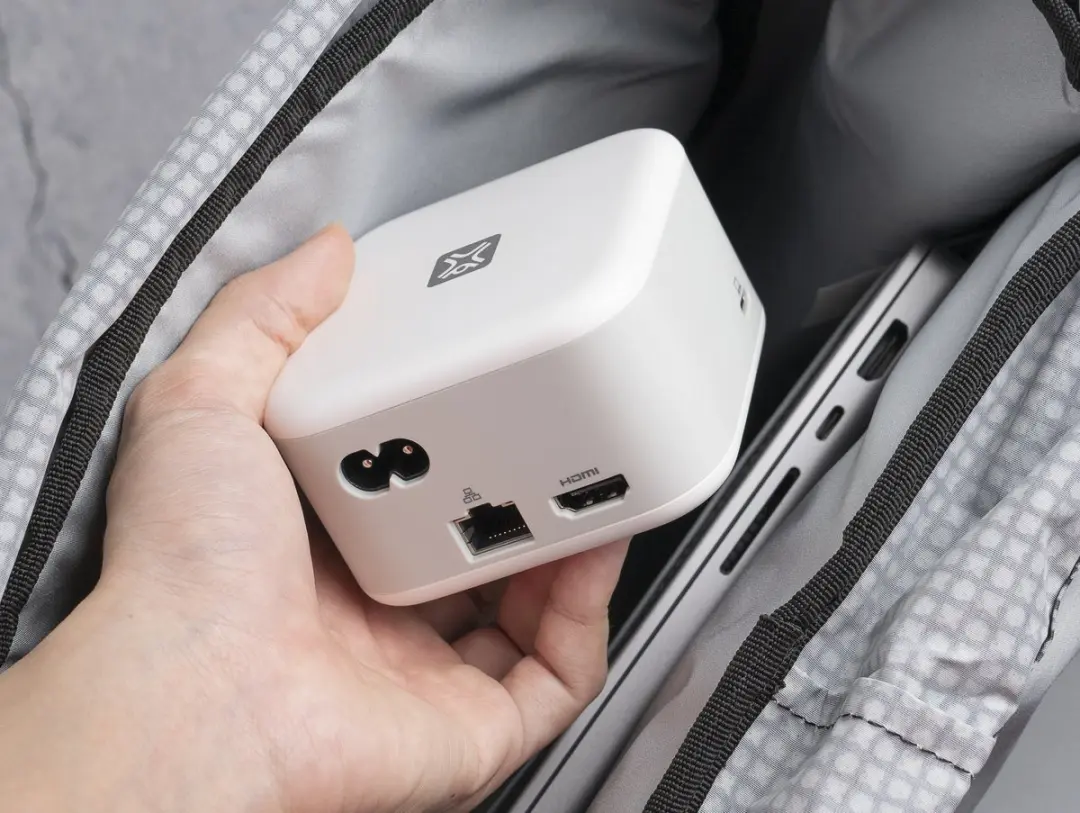 XtremeMac X-Cube Pro XWH-XCP-03 USB-C Hub - 130W - Wit - afbeelding 4 van 6