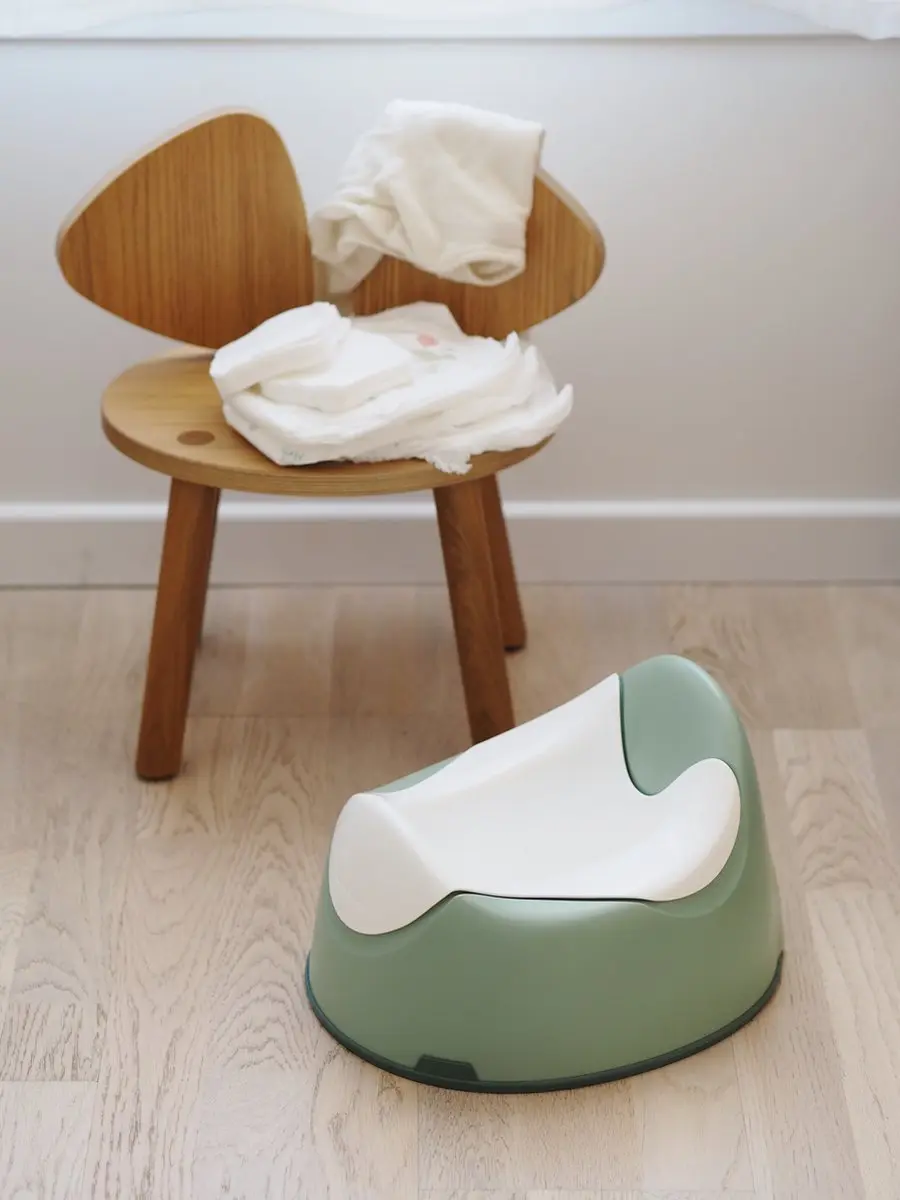 Béaba Ergonomisch Kinderpotje - Groen - afbeelding 4 van 6