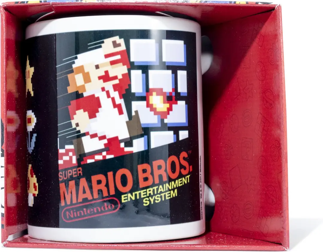 Pyramid International Super Mario NES Cover Mok