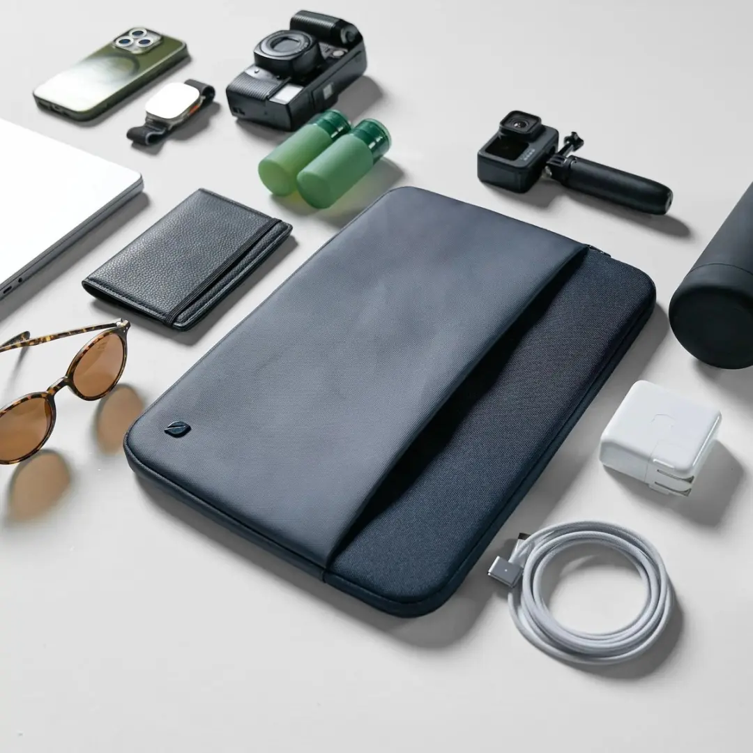 Incase A.R.C. Sleeve MacBook Pro 16 - Navy Blauw - afbeelding 3 van 6
