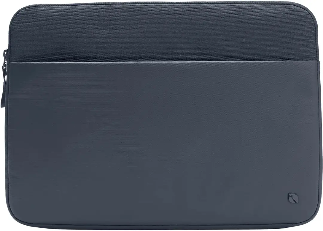 Incase A.R.C. Sleeve MacBook Pro 16