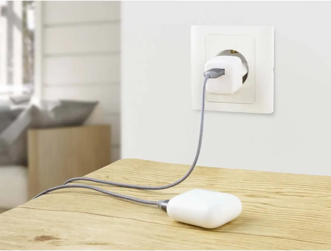 Voltcraft UC-1AXX001 USB-lader 12W - Wit - afbeelding 3 van 6