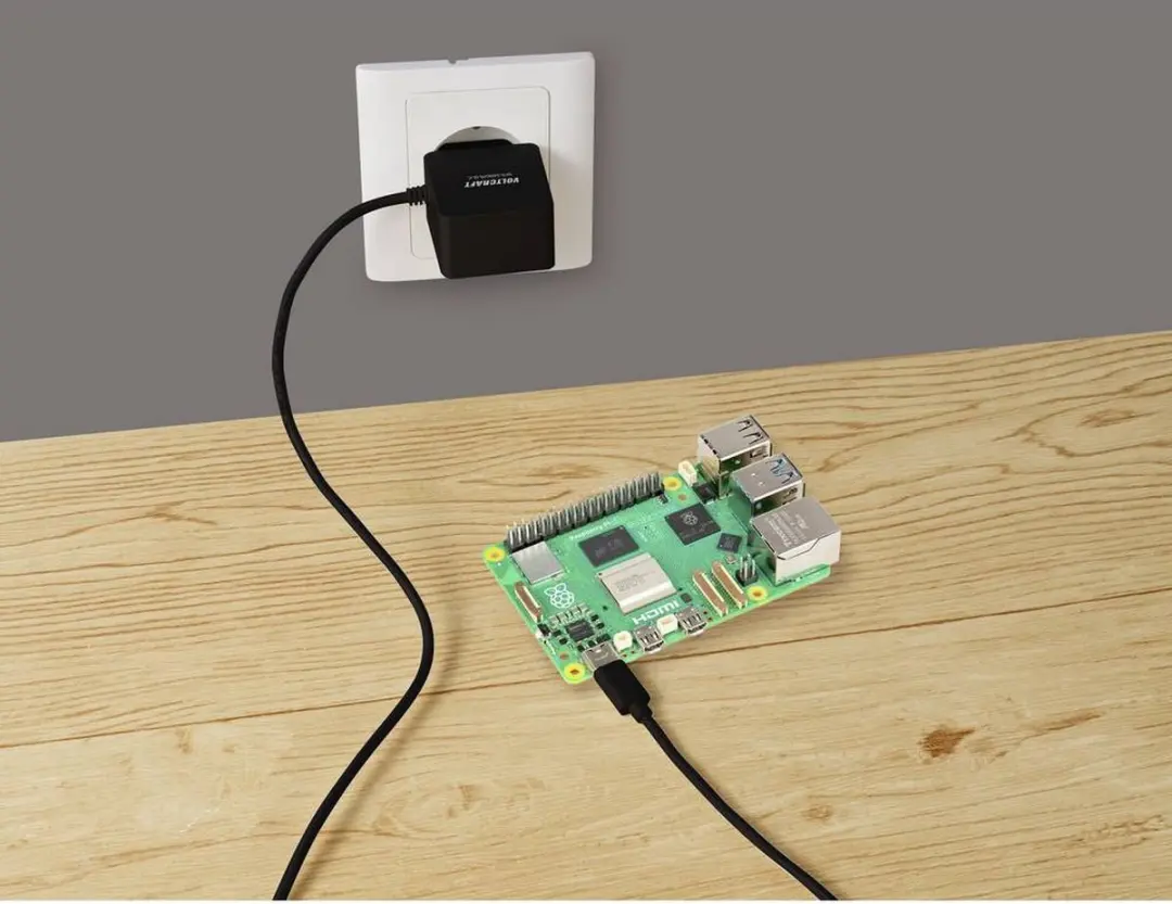 Voltcraft VC-15304175 Stekkernetvoeding - 5A - afbeelding 2 van 3